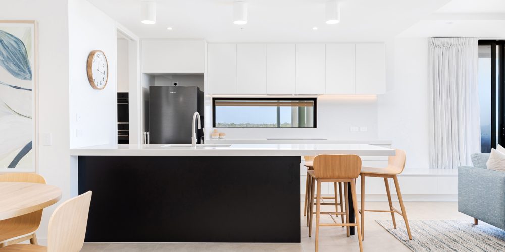 Fully equipped kitchen in Seanna Bokarina 401
