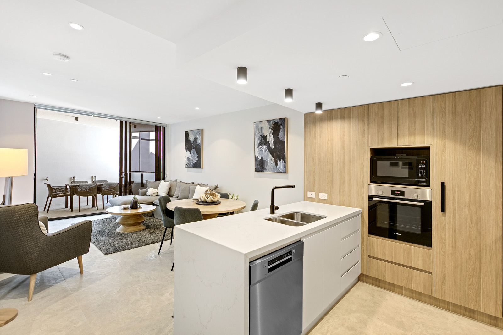 1604 42 Bokarina Blvd 800x600_0002