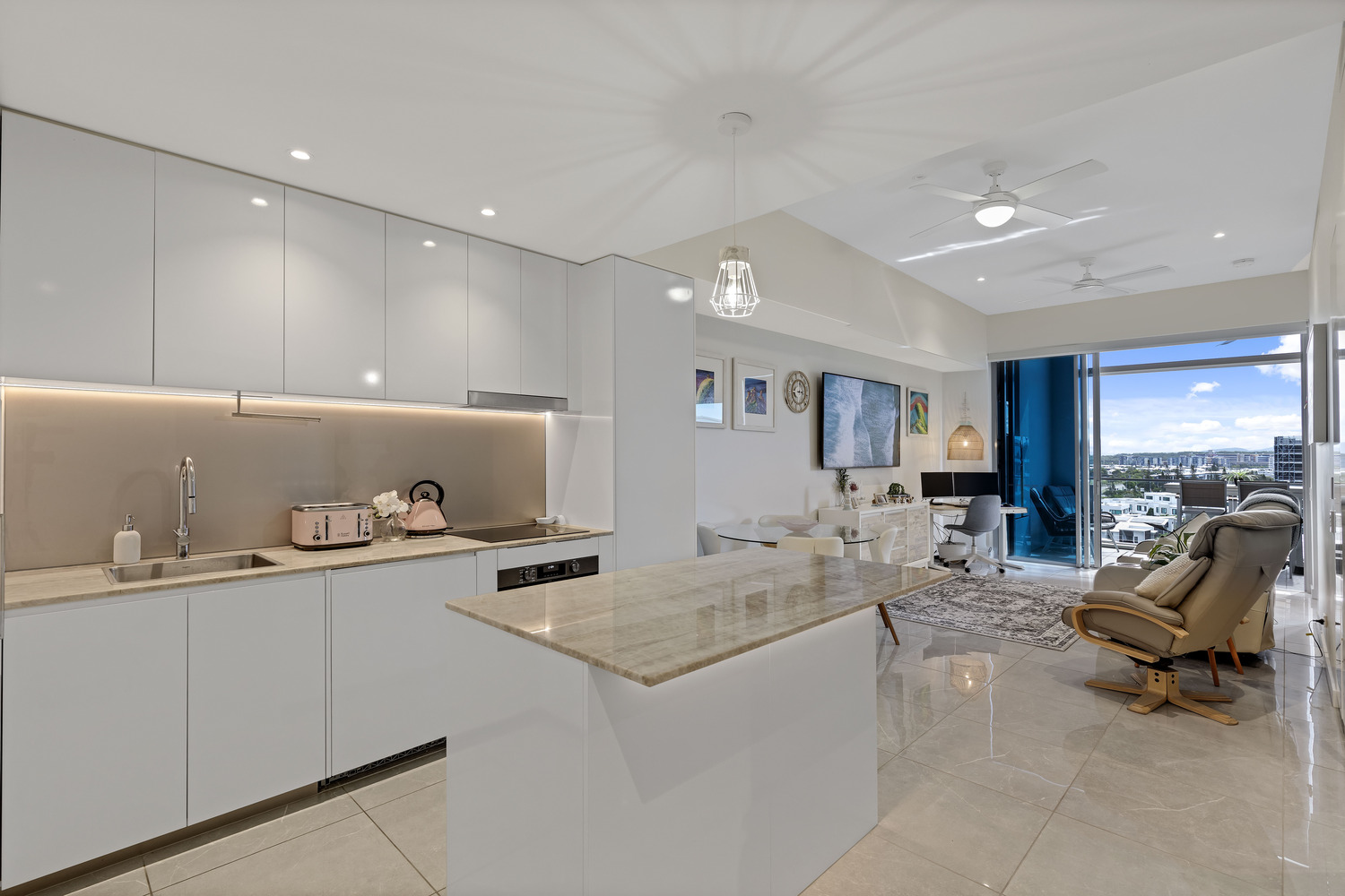 804 23 Kombi St_0003