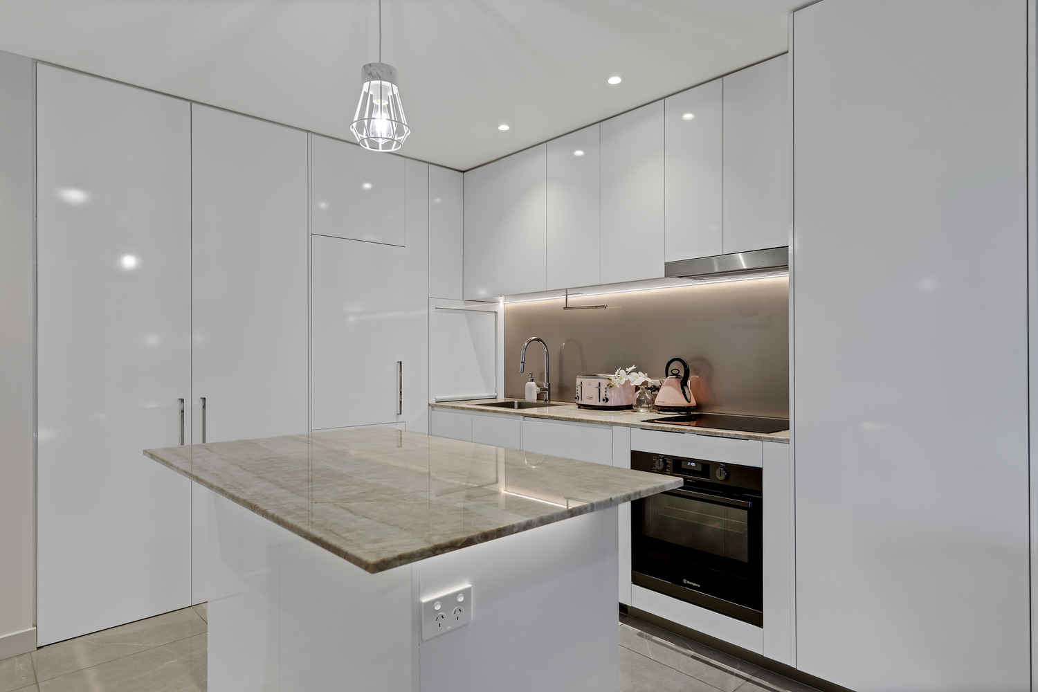 804 23 Kombi St_0007