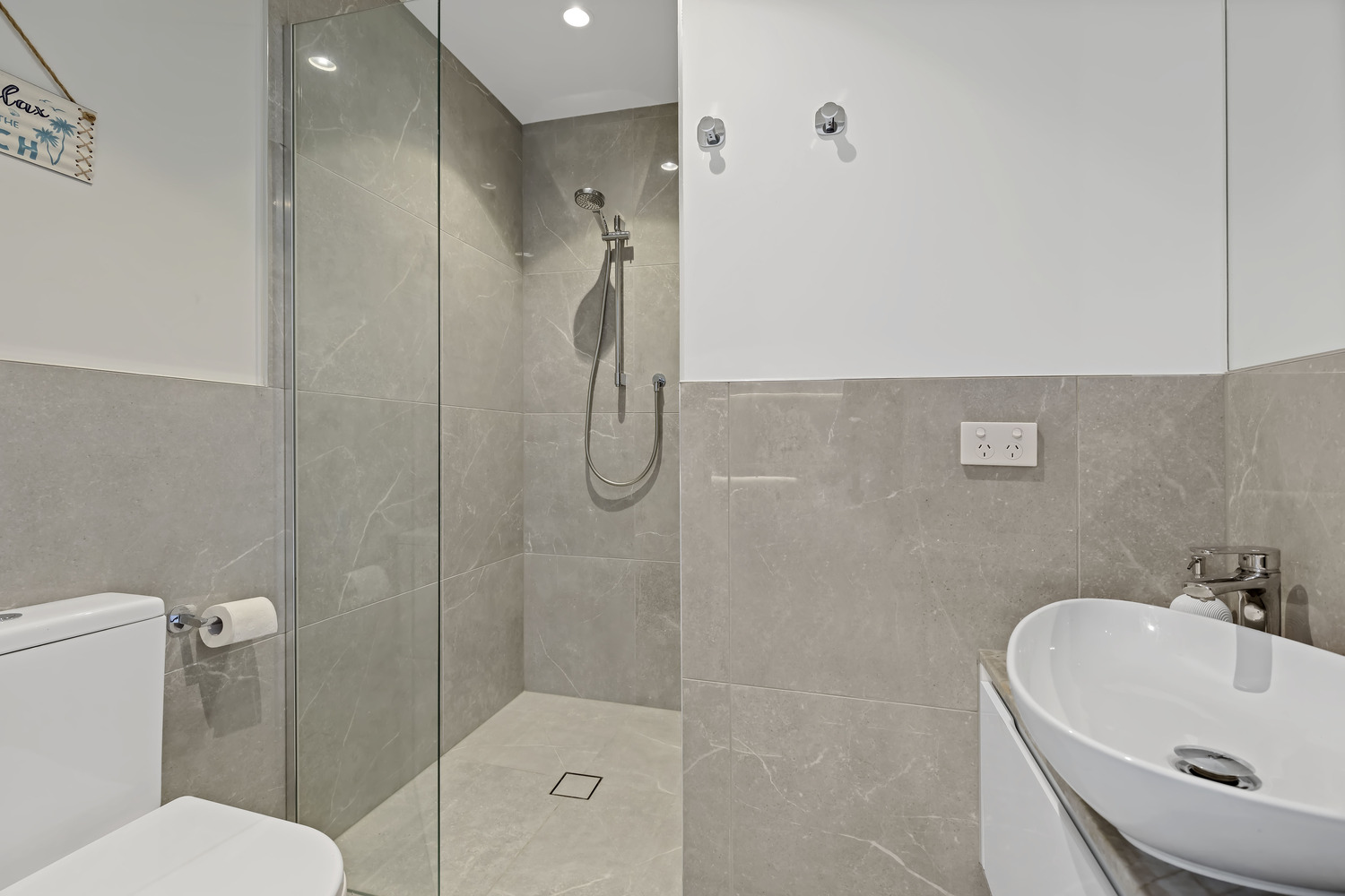 804 23 Kombi St_0011