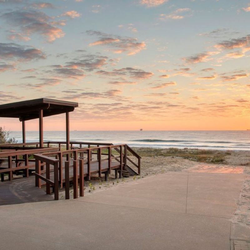 sunset at bokarina beach