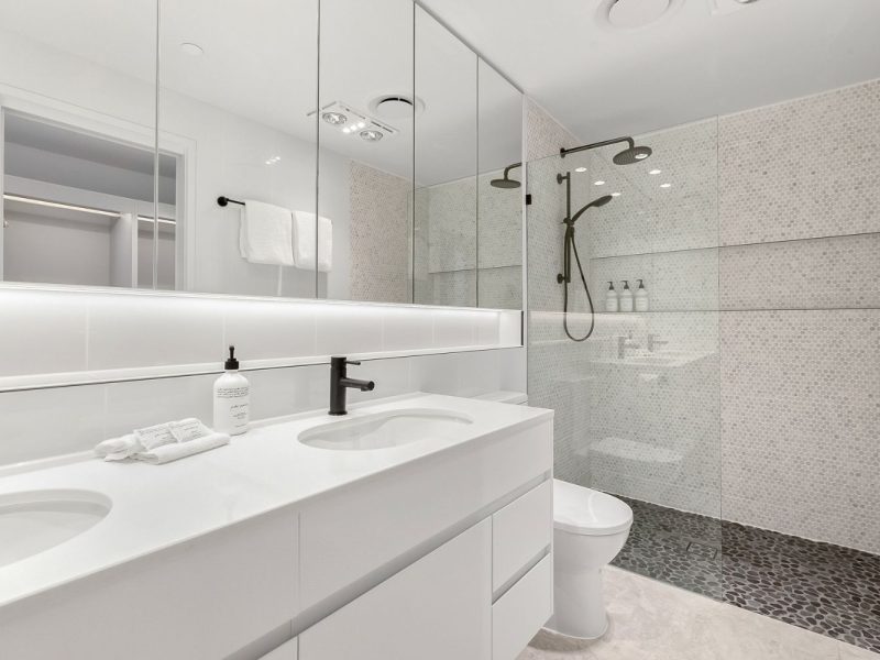 Bokarina Accom - Zinc 1605