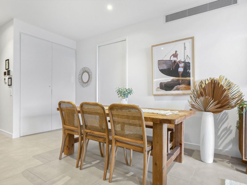 Bokarina-Accommodation-Seanna-307-lounge