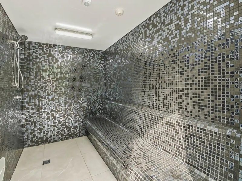 Steam Room[22] (1)